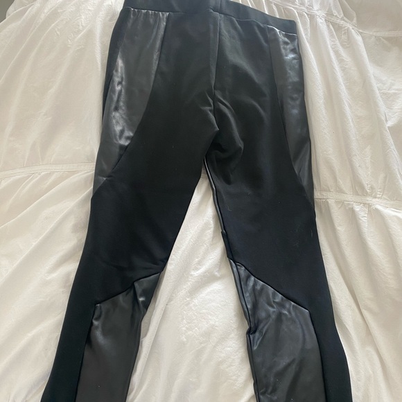 EUC LIKE NEW Nasty Gal Faux Real black leather leggings - Picture 6 of 6